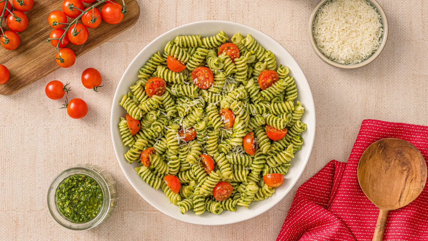 ROTINI WITH GREEN PESTO & PLUM TOMATOES-073-16x9